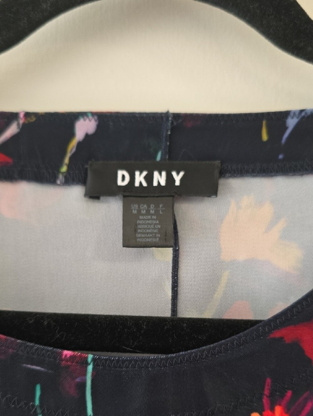 DKNY Navy Floral Short Sleeve Top with Multicolor Blooms - Picture 2 of 7